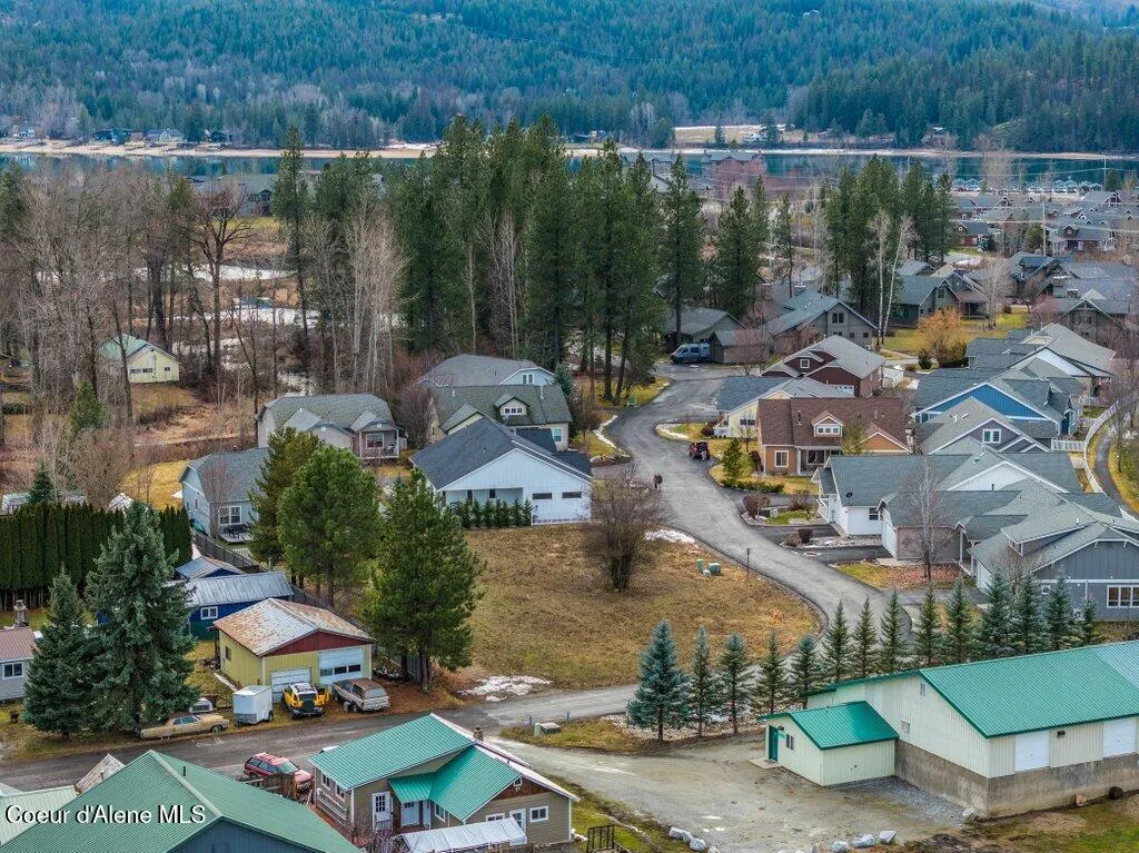 407 Becker Lane Dover ID 83825