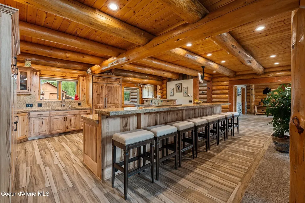 816 Ponderesa Ranch Road Sagle ID 83860