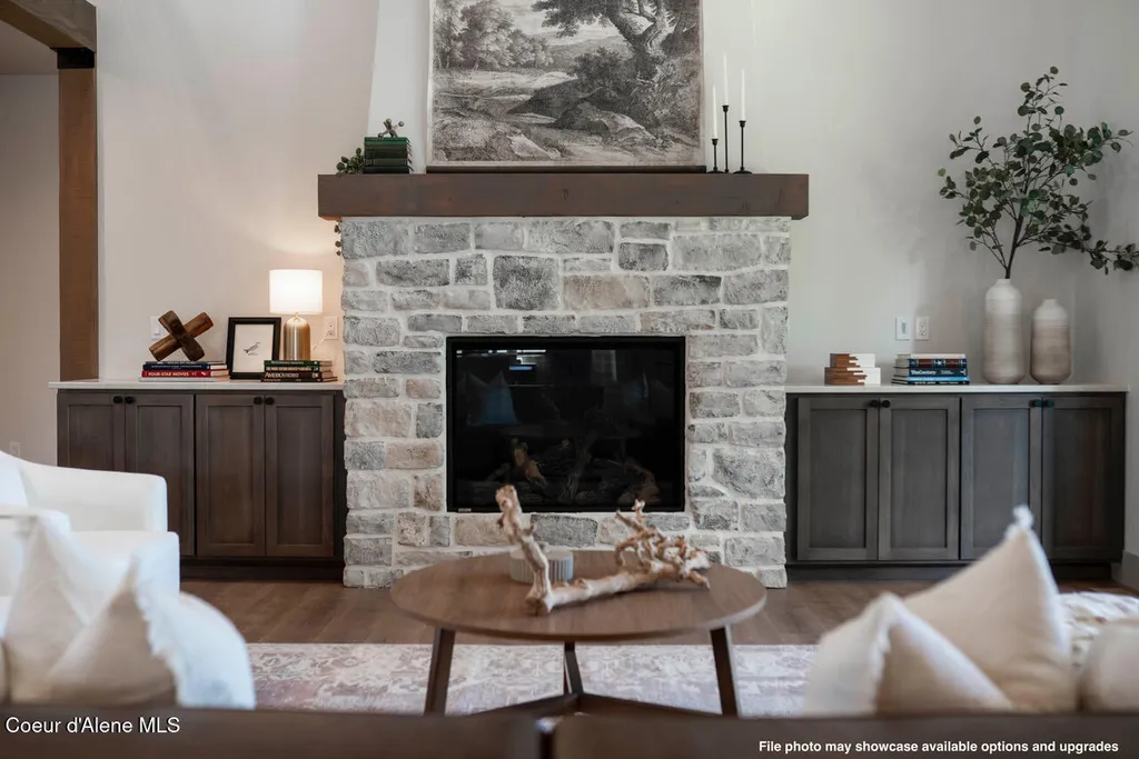 995 E Steeple Chase Road Hayden ID 83835