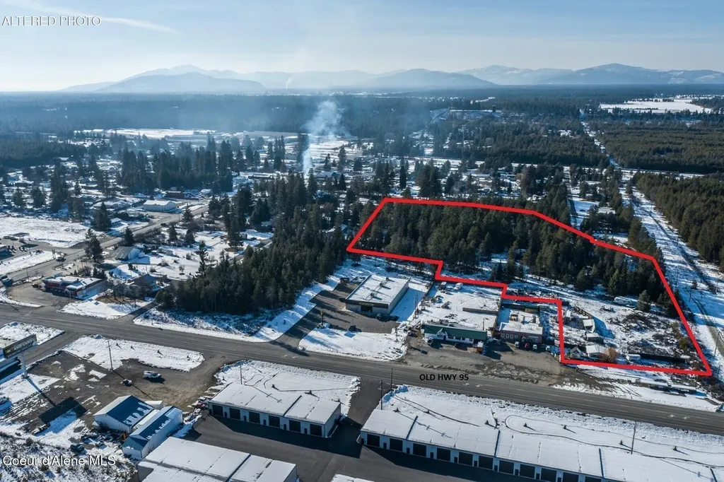 31149 N Old Highway 95 Athol ID 83801