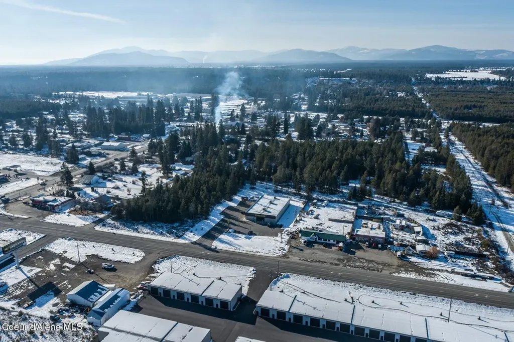 31149 N Old Highway 95 Athol ID 83801