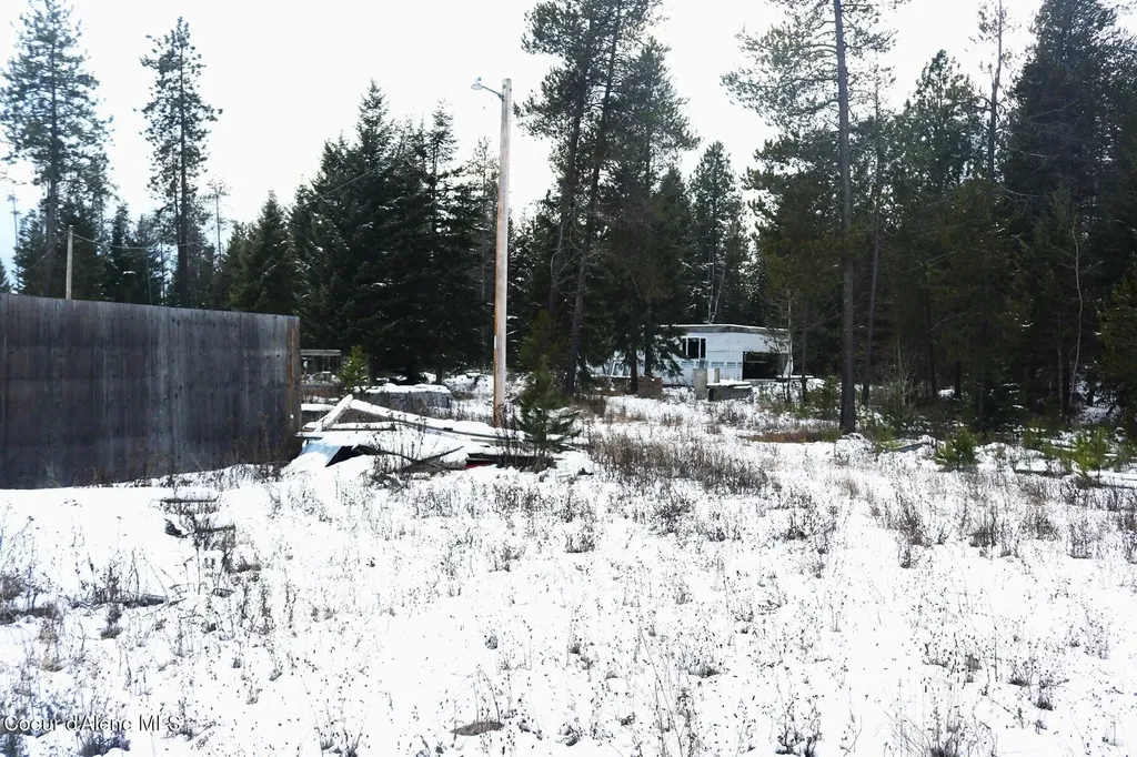 31149 N Old Highway 95 Athol ID 83801
