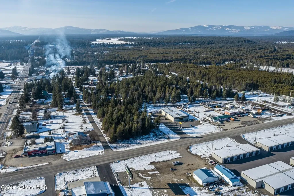 31149 N Old Highway 95 Athol ID 83801
