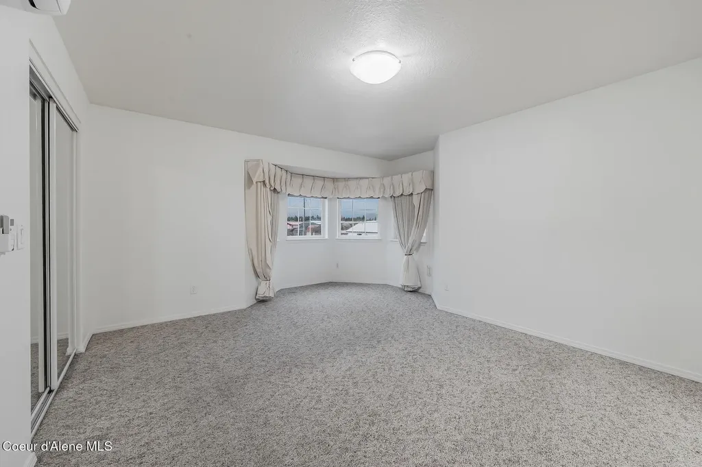 3683 E Mullan Avenue Post Falls ID 83854