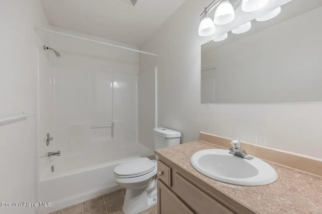 3683 E Mullan Avenue Post Falls ID 83854