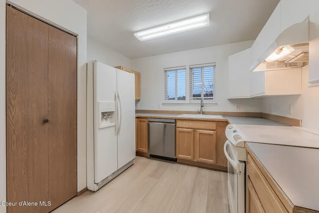 3683 E Mullan Avenue Post Falls ID 83854
