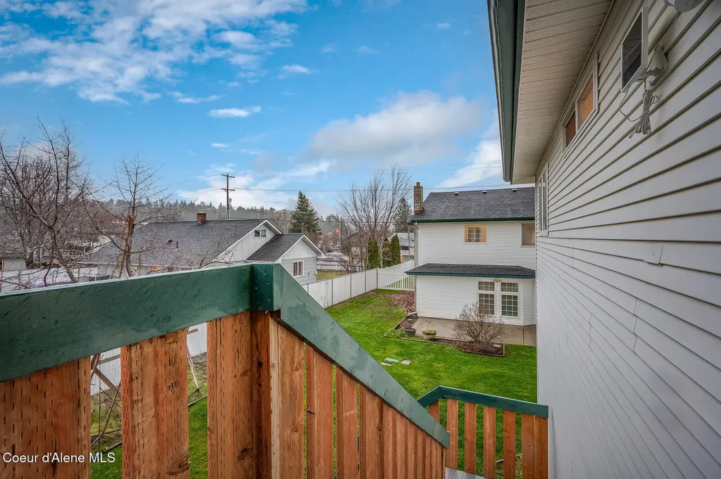 3683 E Mullan Avenue Post Falls ID 83854