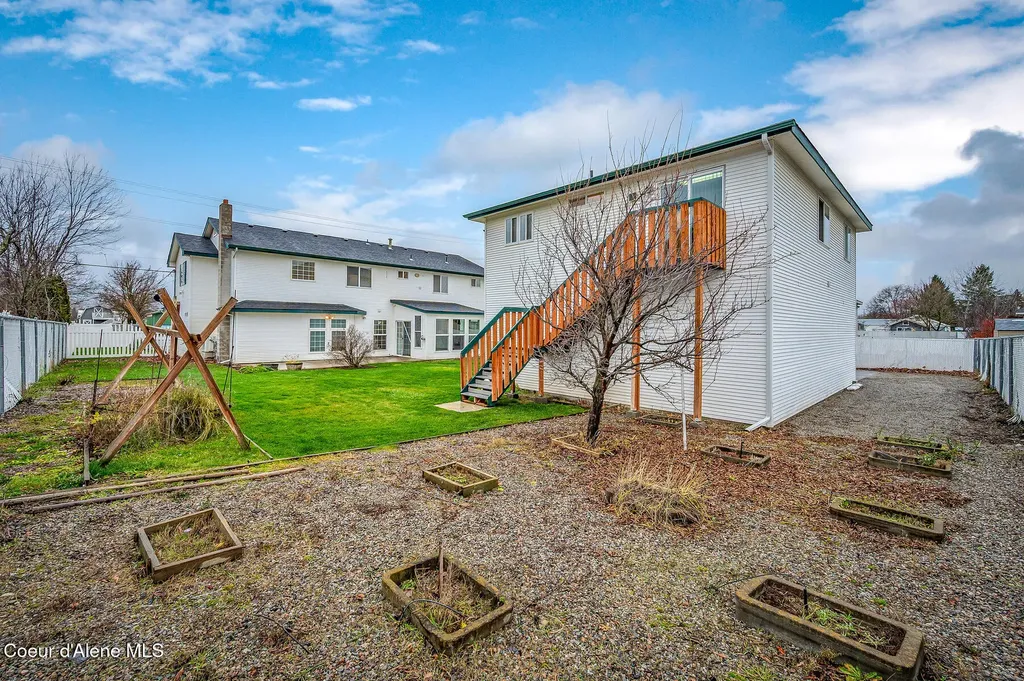 3683 E Mullan Avenue Post Falls ID 83854