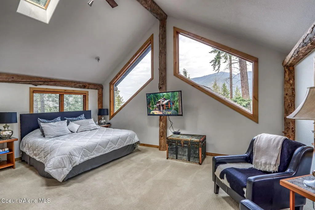 23 W Bay Wood Lane Hope ID 83836