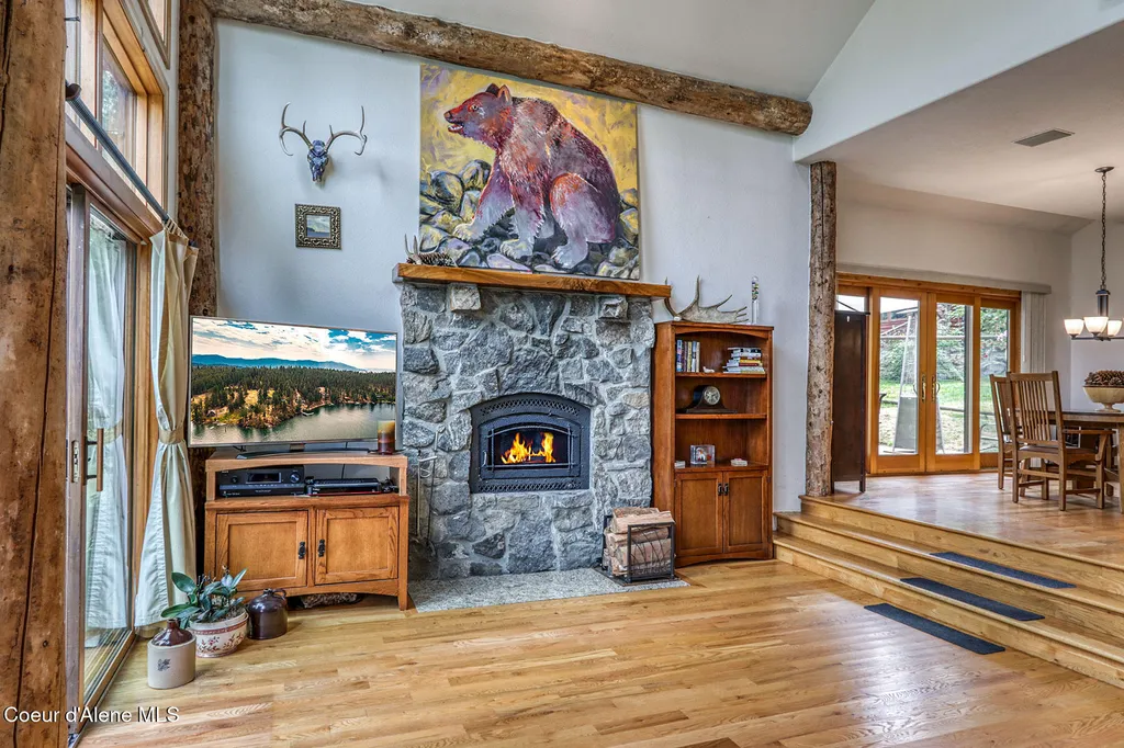 23 W Bay Wood Lane Hope ID 83836