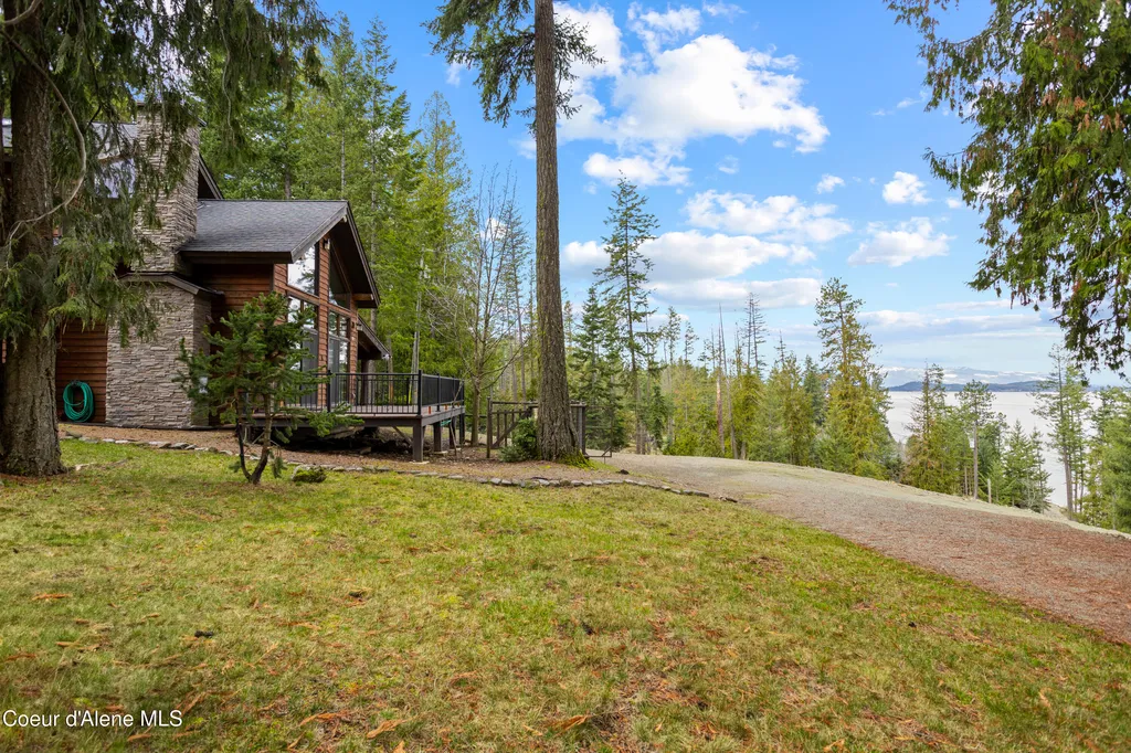 23 W Bay Wood Lane Hope ID 83836