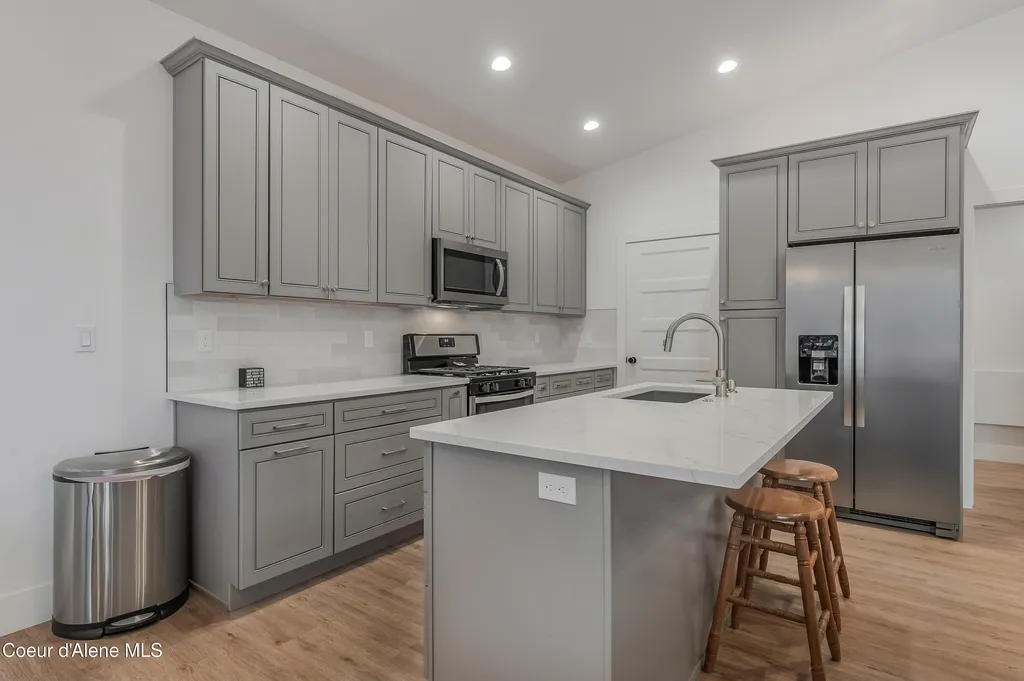13958 N Rainier Loop Rathdrum ID 83858