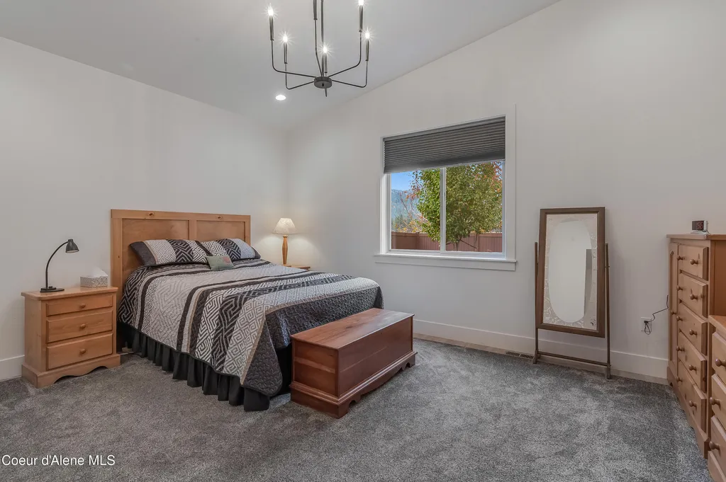 13958 N Rainier Loop Rathdrum ID 83858