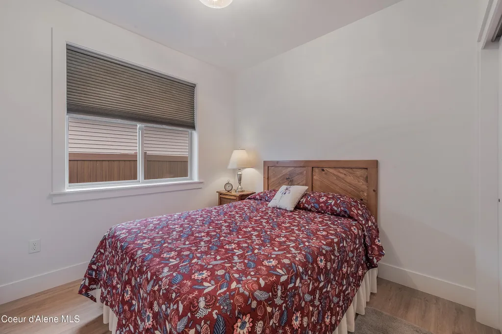 13958 N Rainier Loop Rathdrum ID 83858