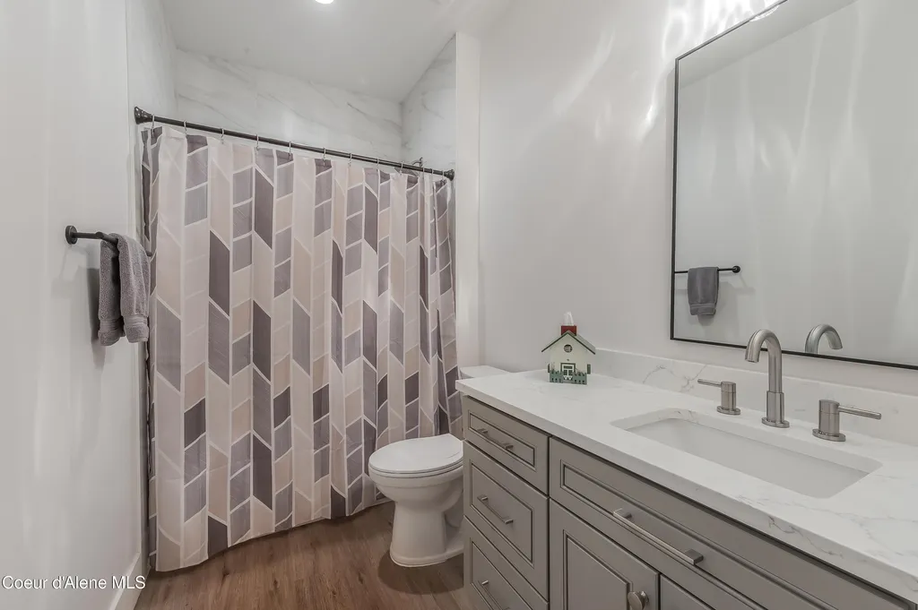 13958 N Rainier Loop Rathdrum ID 83858