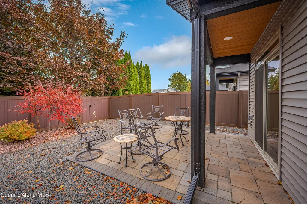 13958 N Rainier Loop Rathdrum ID 83858