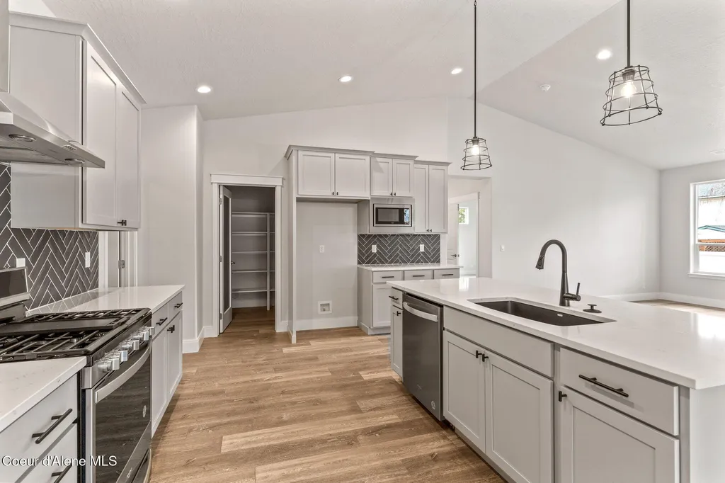 8751 California Street Rathdrum ID 83858