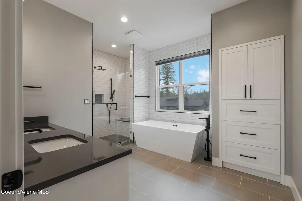 141 Madera Drive Sandpoint ID 83864