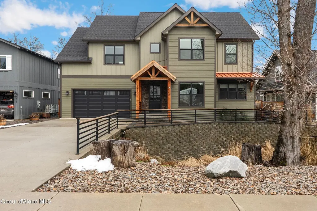 141 Madera Drive Sandpoint ID 83864