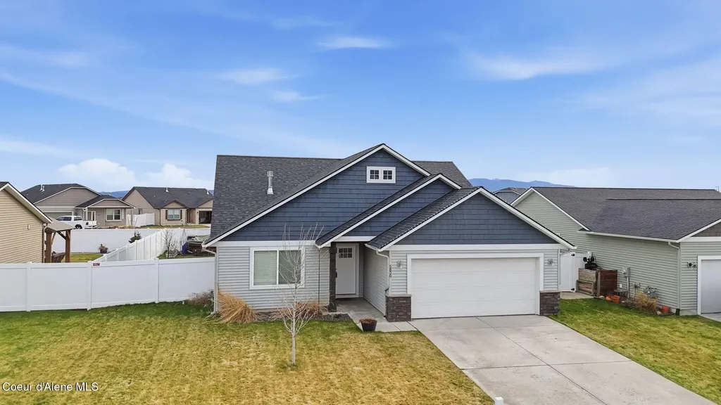 5830 W Irish Drive Rathdrum ID 83858