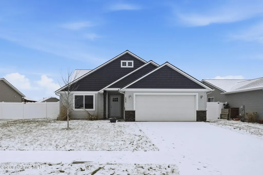 5830 W Irish Drive Rathdrum ID 83858