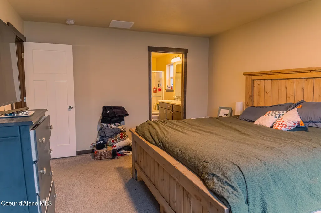109 W Tennessee Avenue Post Falls ID 83854