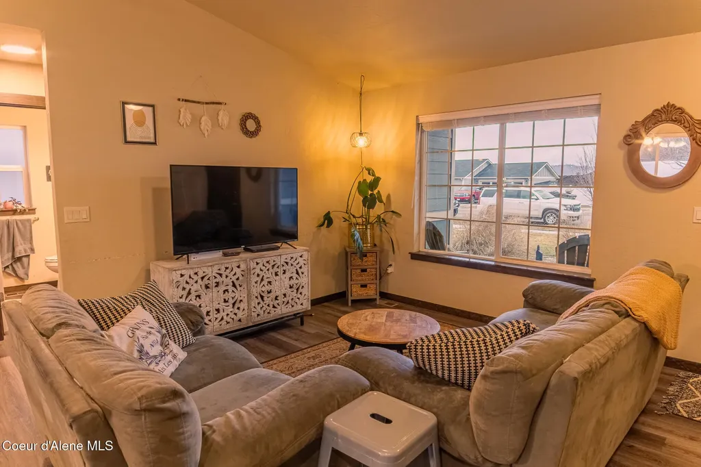 109 W Tennessee Avenue Post Falls ID 83854