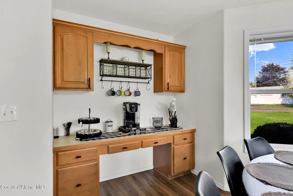 5775 N Colfax Street Dalton Gardens ID 83815