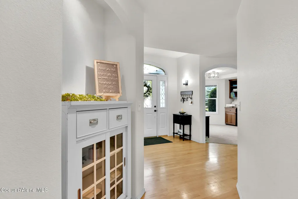 5775 N Colfax Street Dalton Gardens ID 83815