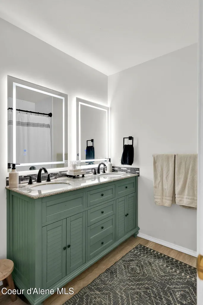 5775 N Colfax Street Dalton Gardens ID 83815