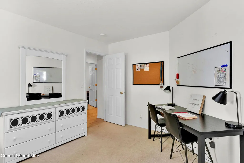 5775 N Colfax Street Dalton Gardens ID 83815