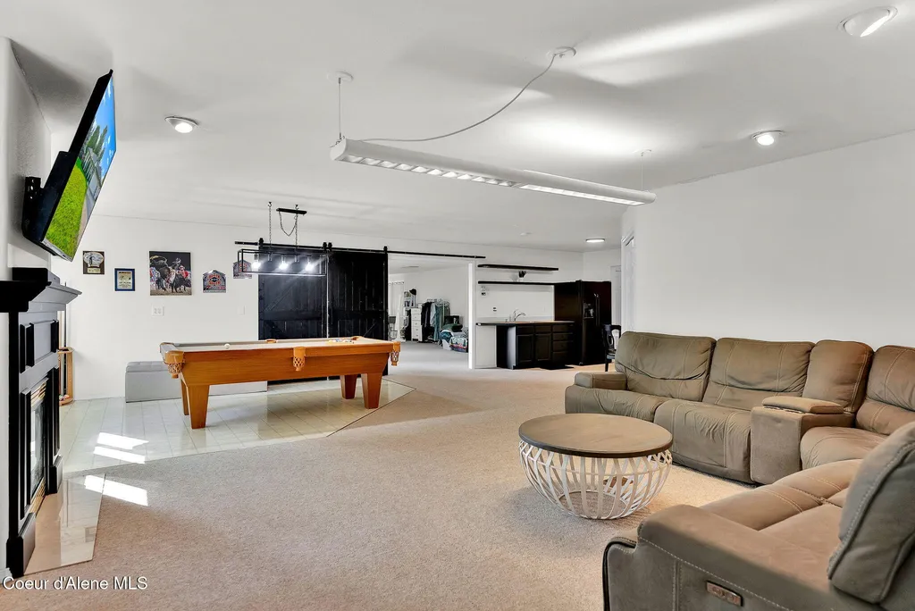 5775 N Colfax Street Dalton Gardens ID 83815