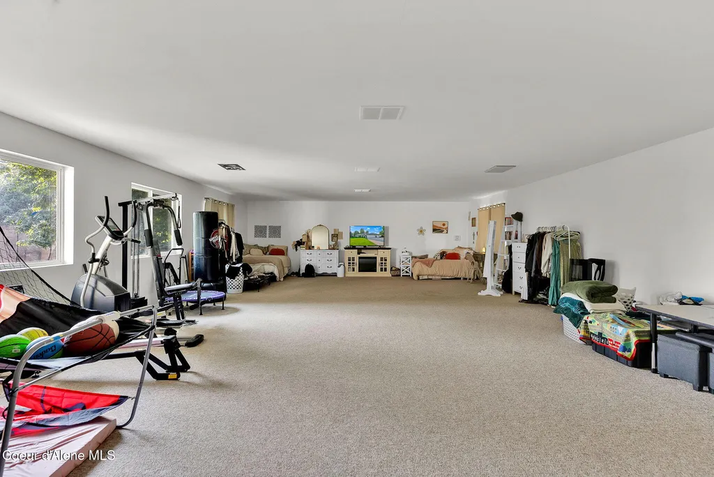 5775 N Colfax Street Dalton Gardens ID 83815