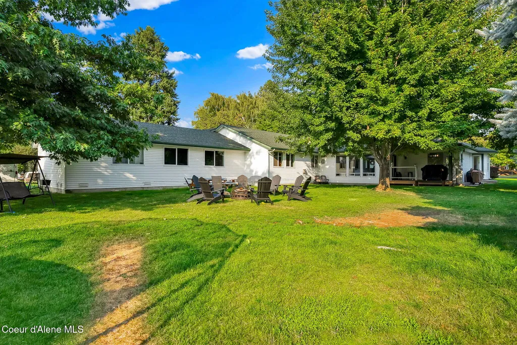 5775 N Colfax Street Dalton Gardens ID 83815