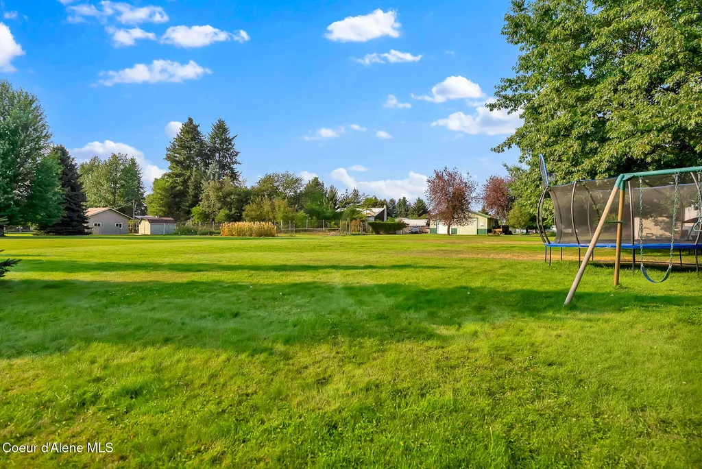 5775 N Colfax Street Dalton Gardens ID 83815