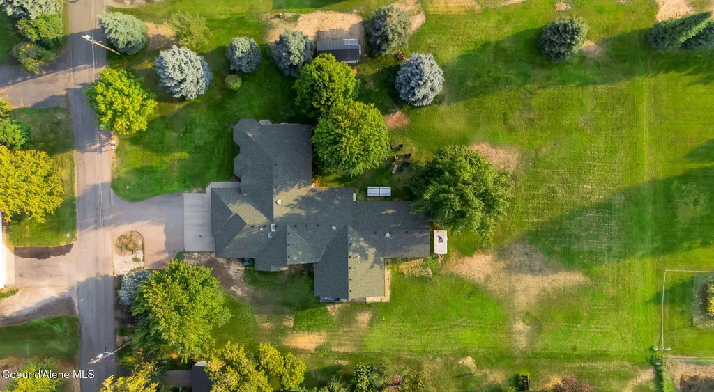 5775 N Colfax Street Dalton Gardens ID 83815