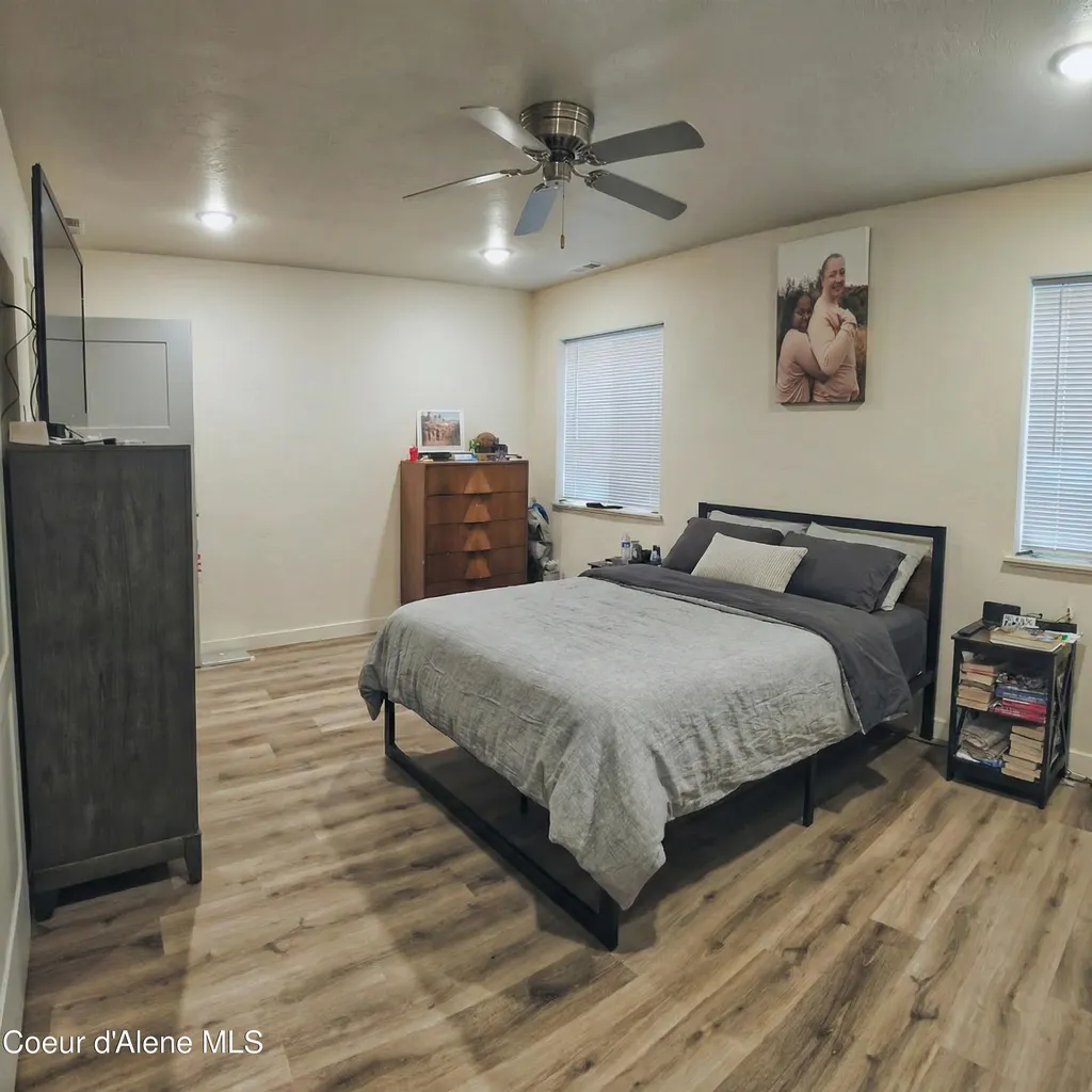 389 Hardy Loop Bonners Ferry ID 83805