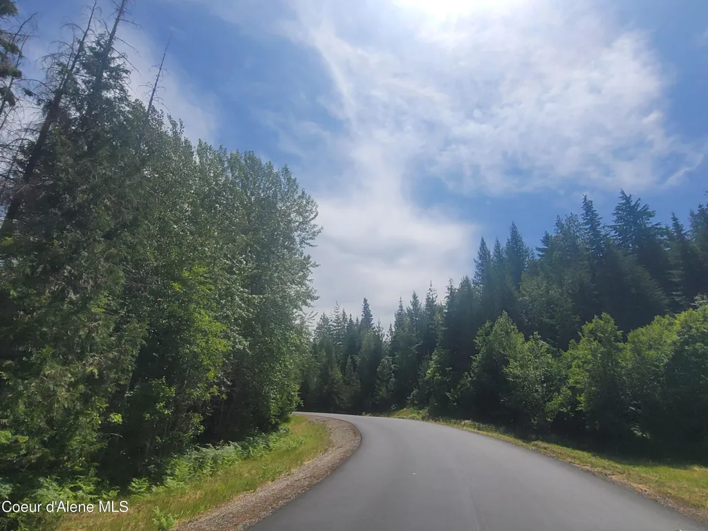 150 Ranch Road Naples ID 83847