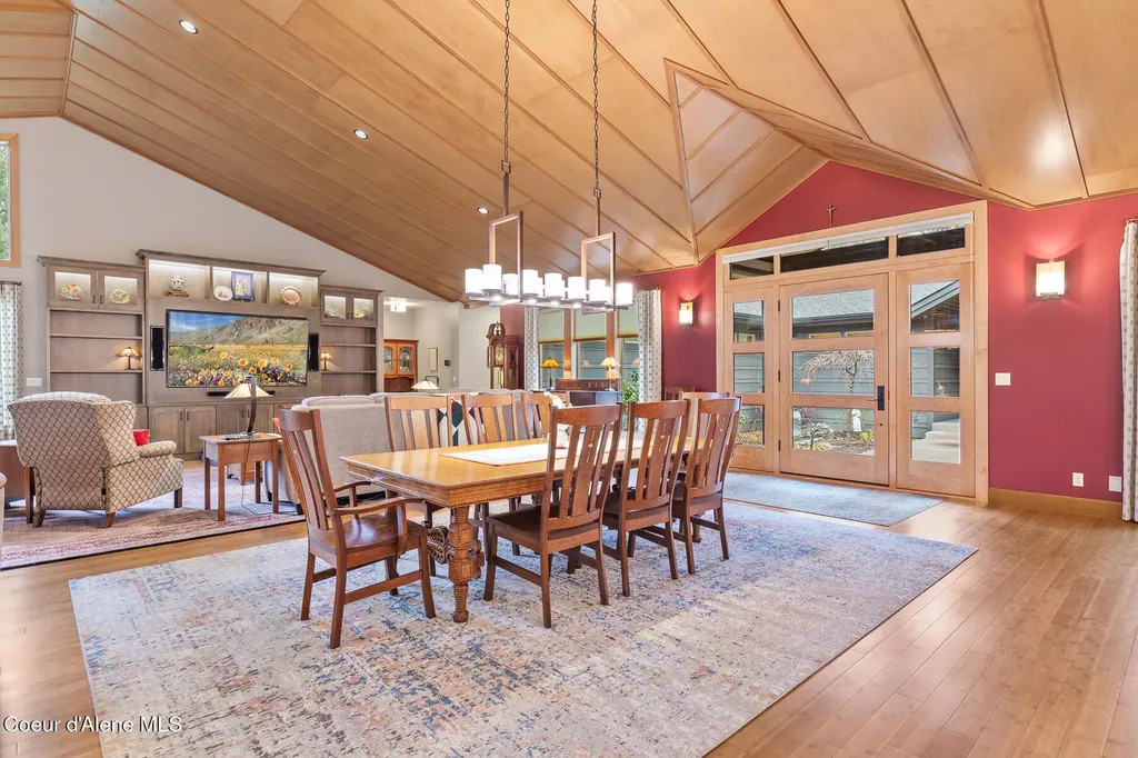 9641 N Easy Street Hayden Lake ID 83835