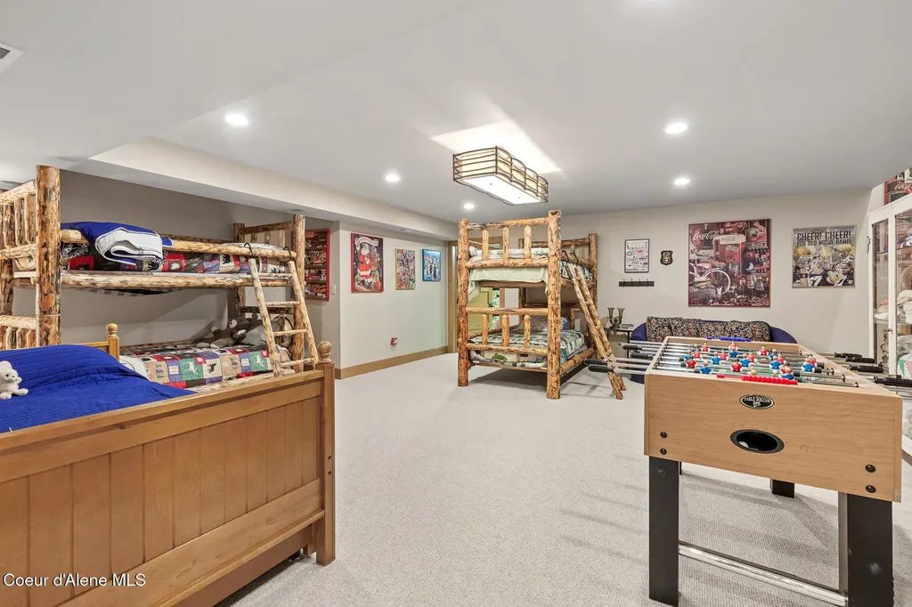 9641 N Easy Street Hayden Lake ID 83835