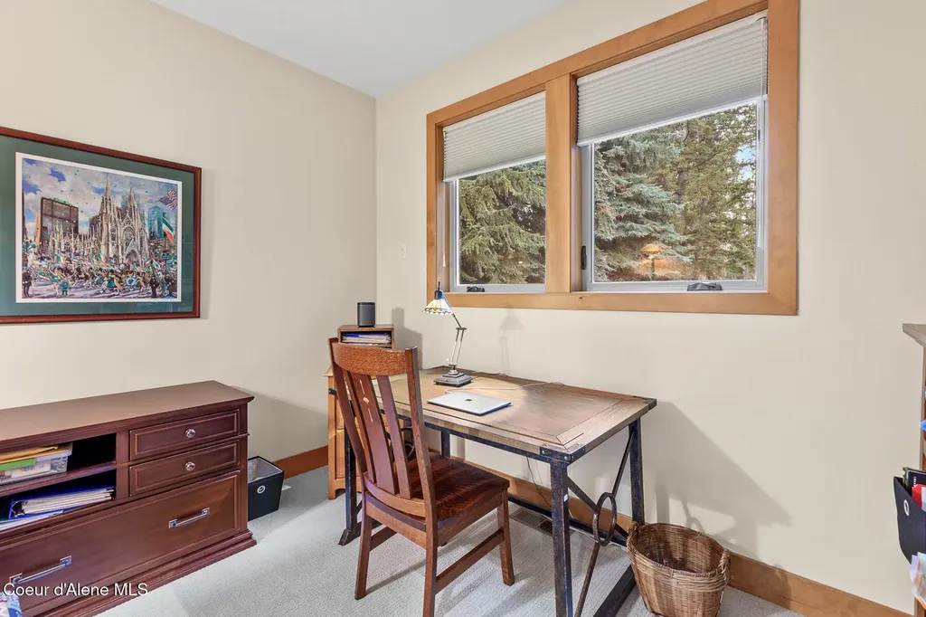 9641 N Easy Street Hayden Lake ID 83835