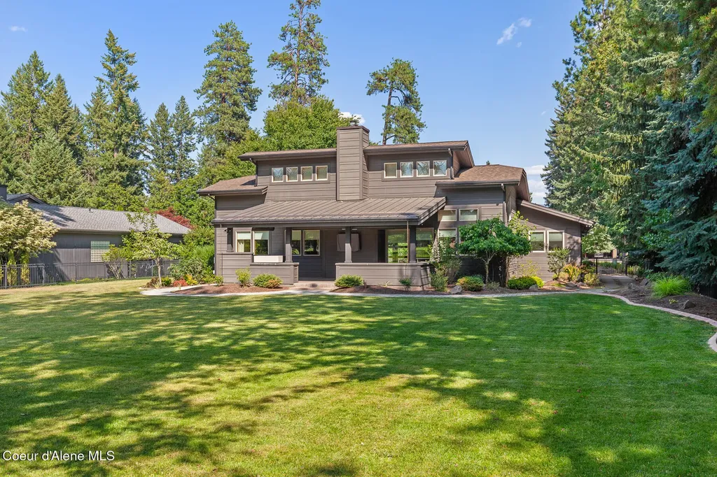 9641 N Easy Street Hayden Lake ID 83835