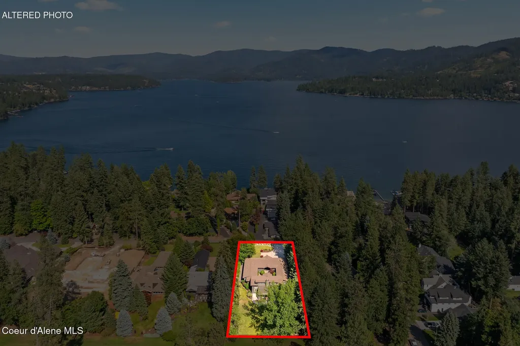 9641 N Easy Street Hayden Lake ID 83835