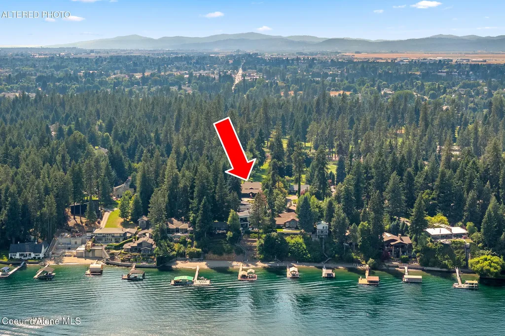 9641 N Easy Street Hayden Lake ID 83835