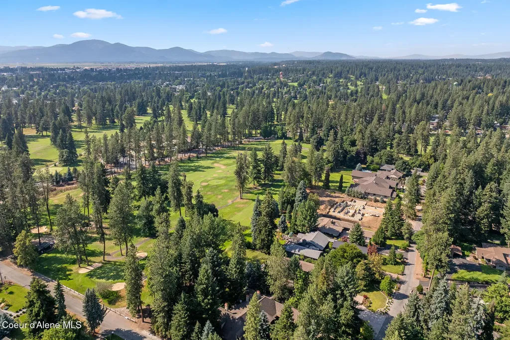 9641 N Easy Street Hayden Lake ID 83835