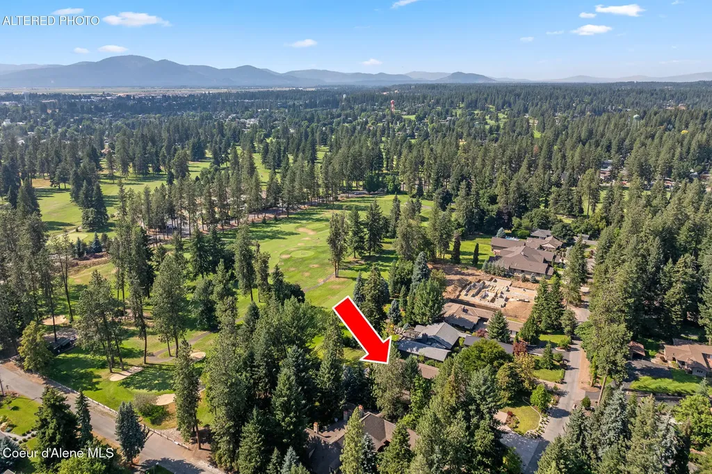 9641 N Easy Street Hayden Lake ID 83835