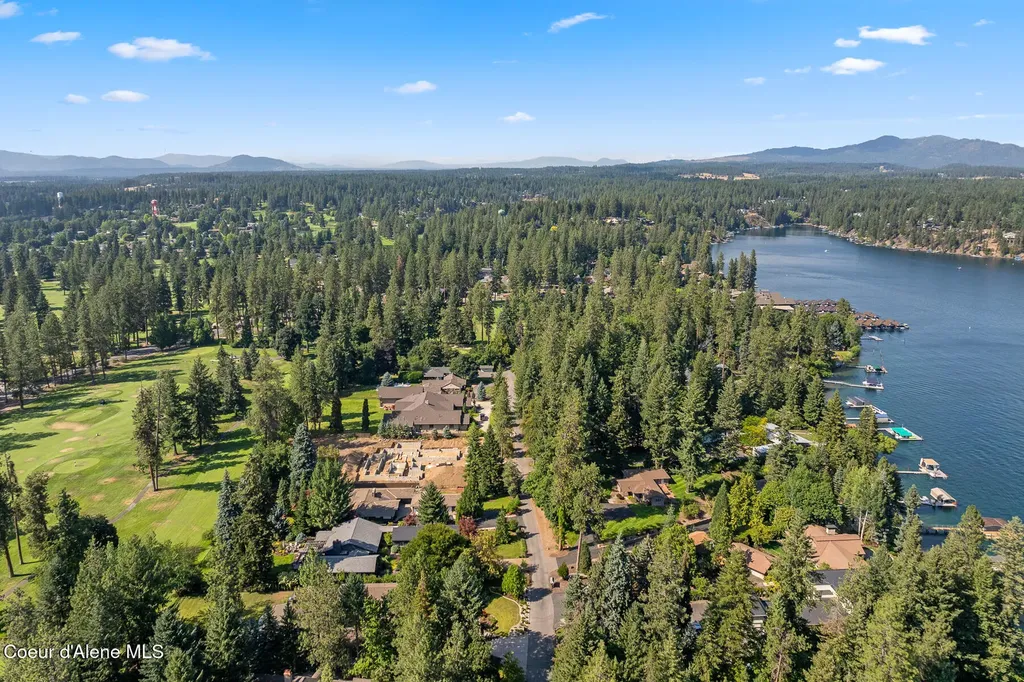 9641 N Easy Street Hayden Lake ID 83835