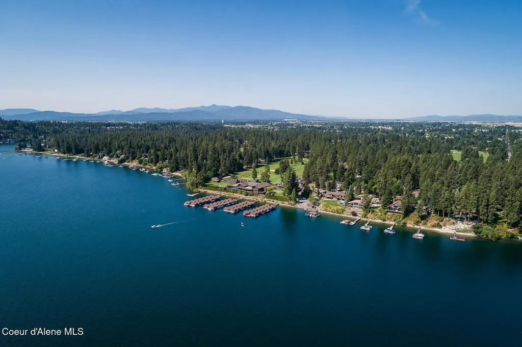 9641 N Easy Street Hayden Lake ID 83835