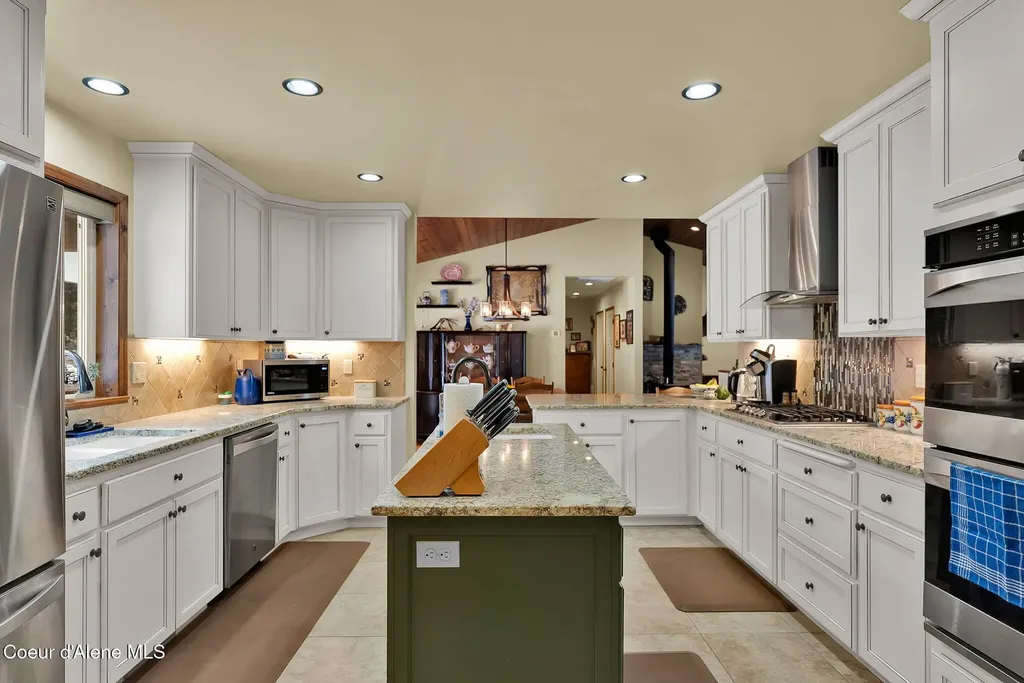 204 Jeru Ridge Trail Sandpoint ID 83864