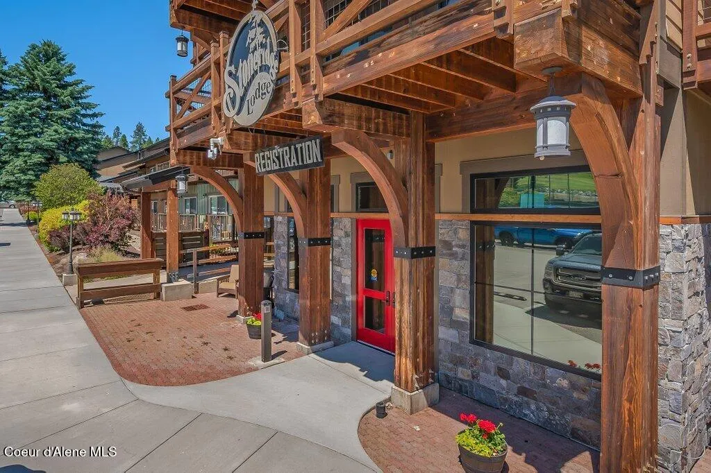 112 Holiday Loop Blanchard ID 83804